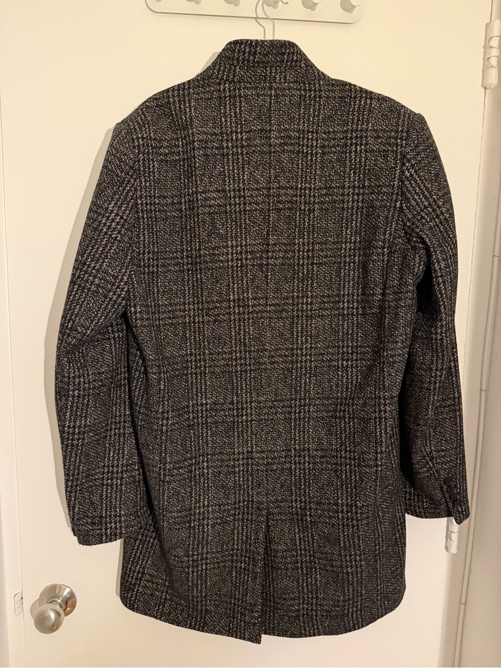 H&M Men's Black & Gray Plaid Overcoat
